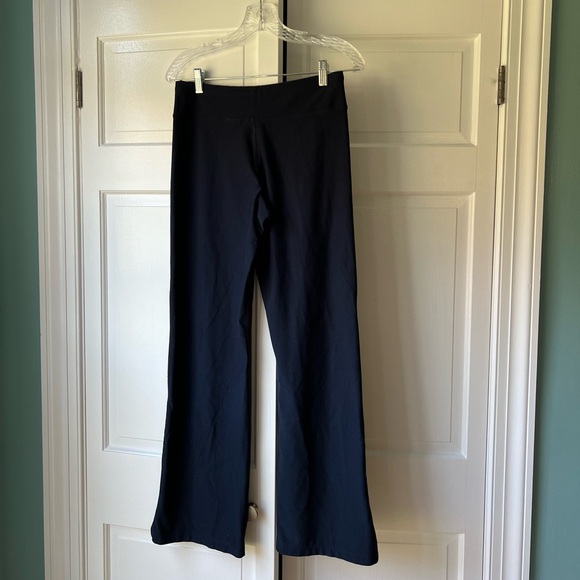 Navy Blue Nike FitDry Straight Legged Yoga Pants - Picture 2 of 4